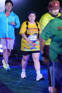 BIB: 4136, 
                            <button type="button" onclick="openModal(26262130)" class="btn btn-primary btn-sm float-right btn-popup" data-toggle="modal" data-target=".modal-high-quality">
                        <i class="fas fa-shopping-cart"></i> Add to Cart
                    </button>
                                            <button type="button" onclick="isThisMe(26262130, true)" class="btn btn-success btn-sm float-right btn-popup btn-isme hidden" data-toggle="tooltip" data-placement="bottom" title="นี่คือรูปของคุณใช่ไหม คลิกที่นี่เพื่อเอาเข้าอัลบั้ม">
                        <i class="fas fa-plus"></i> Add to album
                    </button>
                    <button type="button" onclick="isThisMe(26262130, false)" class="btn btn-warning btn-sm float-right btn-popup btn-isnotme hidden">
                        <i class="fas fa-ban"></i> Remove from album
                    </button>